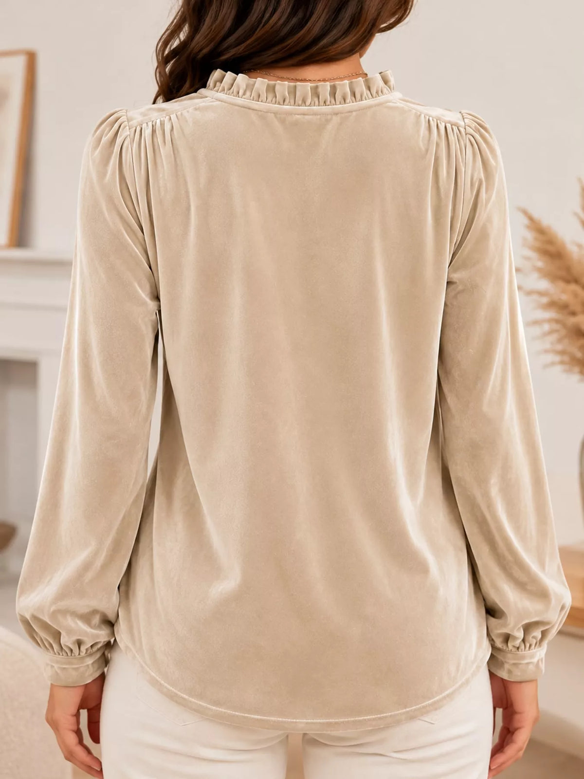 Long-sleeve blouse, back view