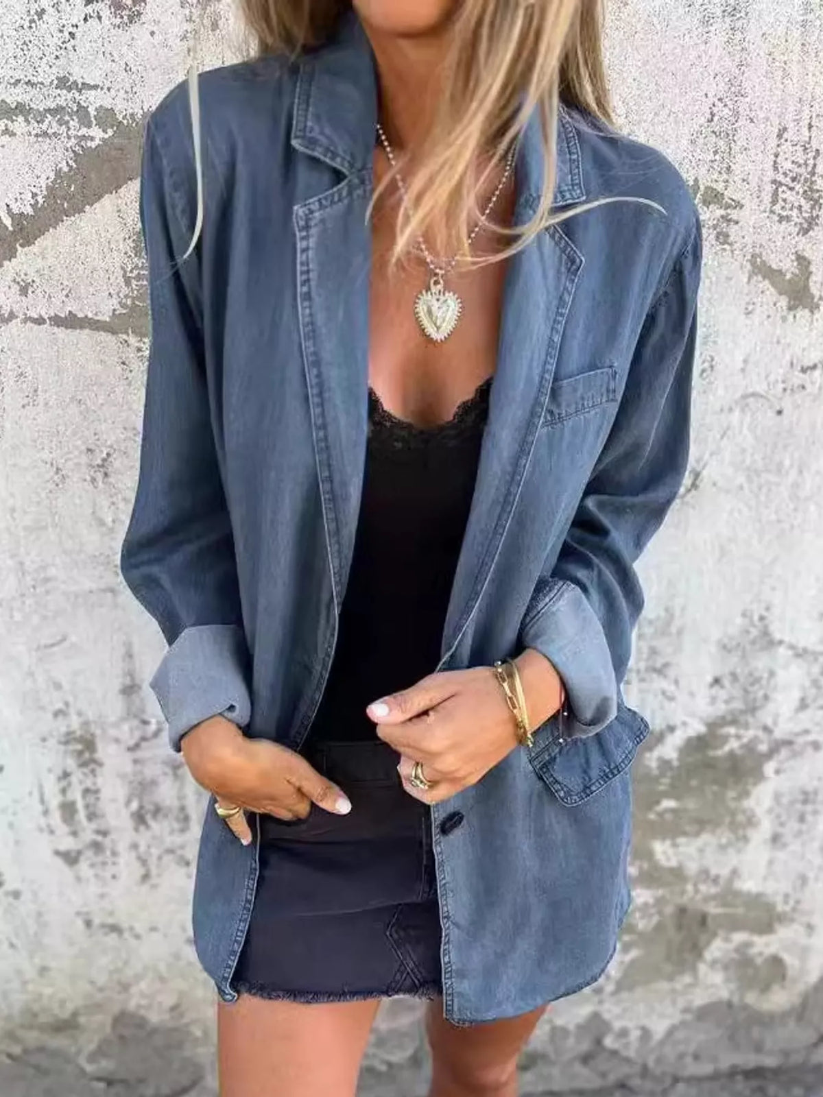 Lapel Collar Long Sleeve Denim Blazer in washed blue