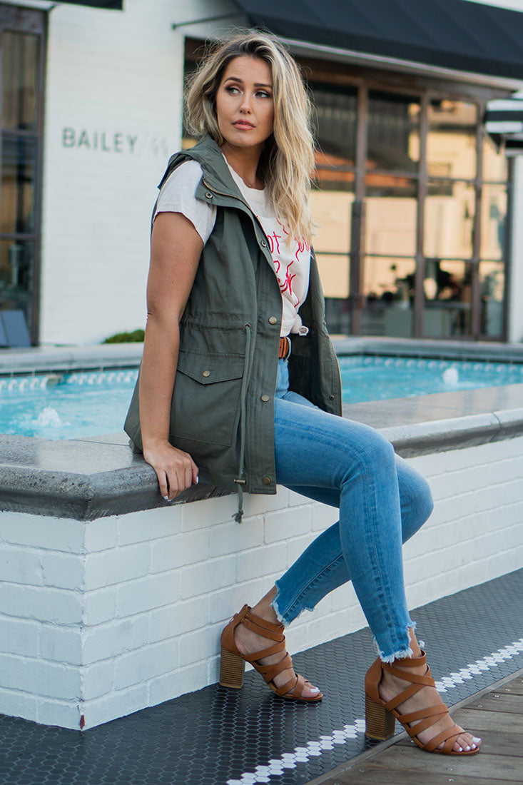 Zenana Sleeveless Utility Hoodie Military Vest - Vests sb_outerwear