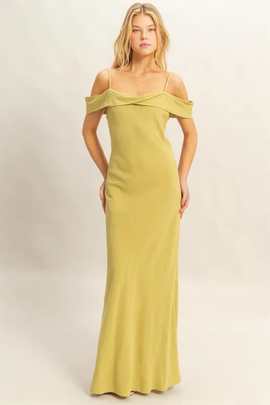 Women's apparel – product view 5