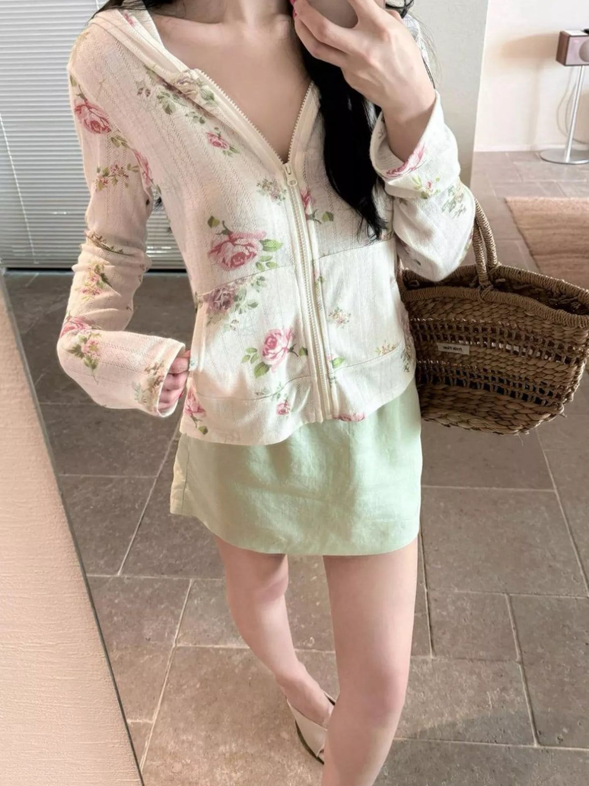 White floral print zip-up knit hoodie
