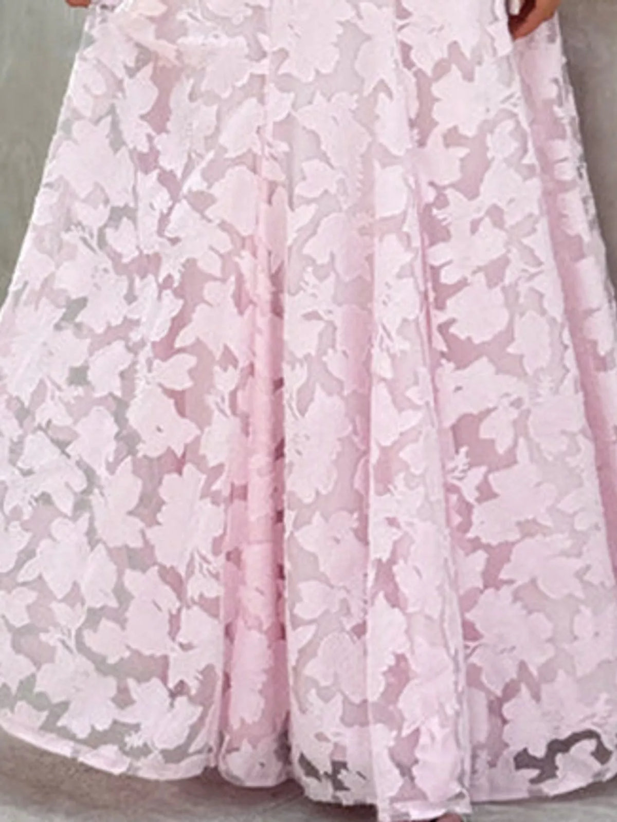 Pink backless lace maxi dress, detail view