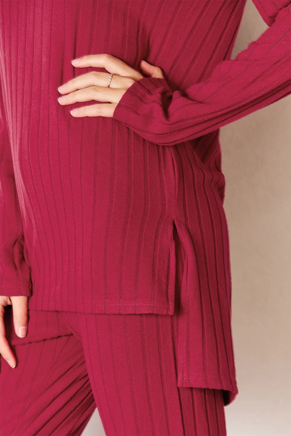 Women's clothing set – product view 4