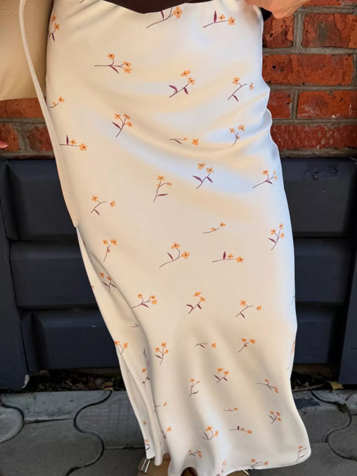 Trendsi Floral Print Satin Skirt -