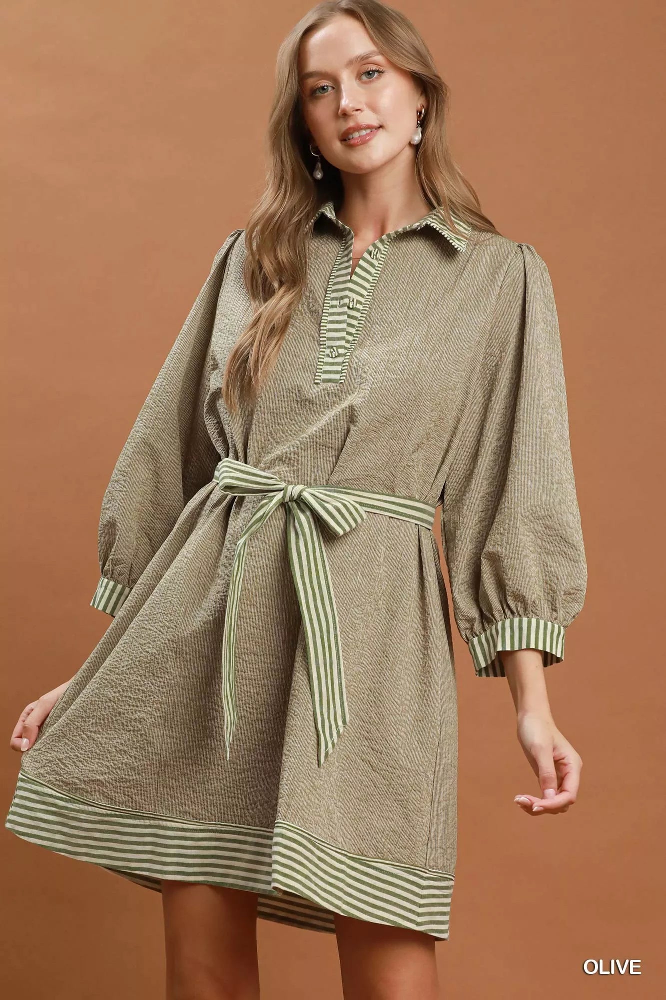 Women's apparel – product view 5