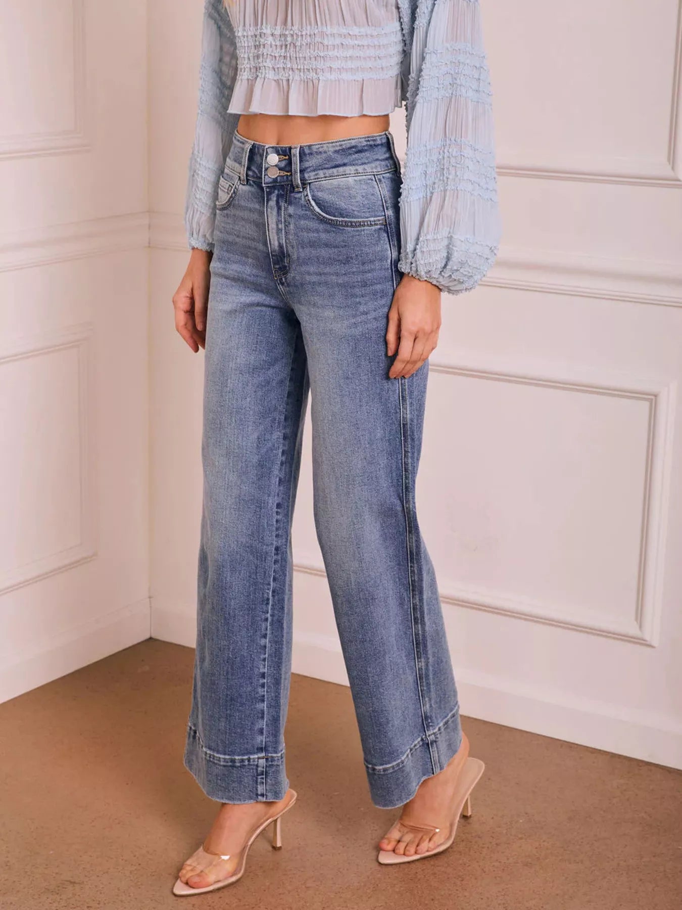 Trendsi High-Waisted Wide-Leg Jeans -