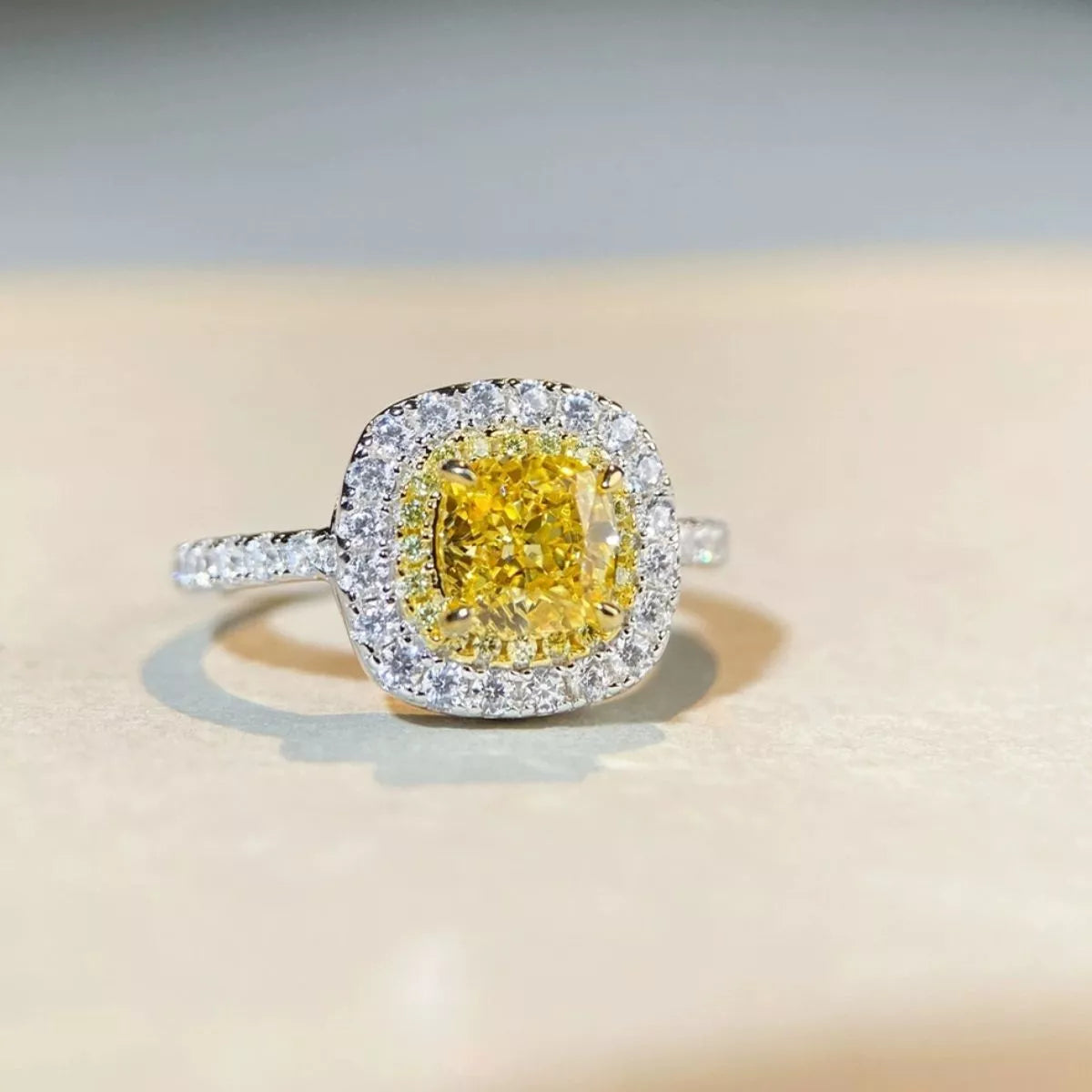 Trendsi 925 Sterling Silver Zircon Cushion Cut Ring -