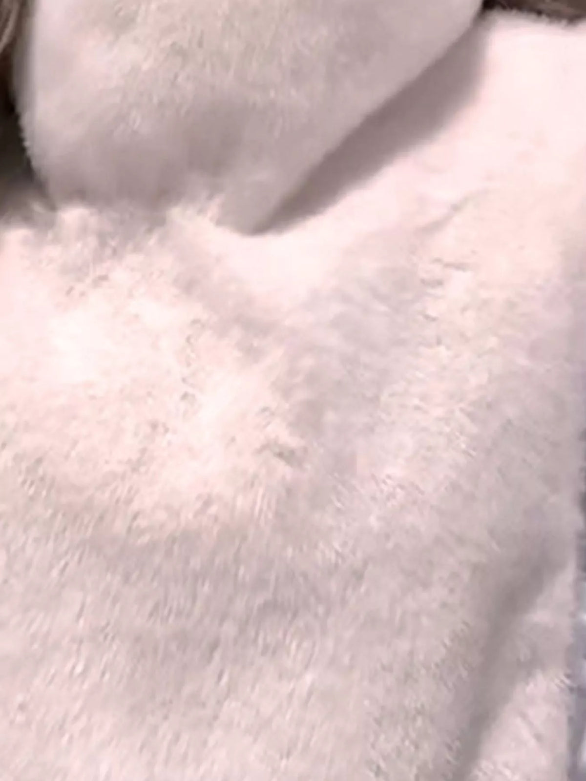 Plush turtleneck vest, pink plush texture