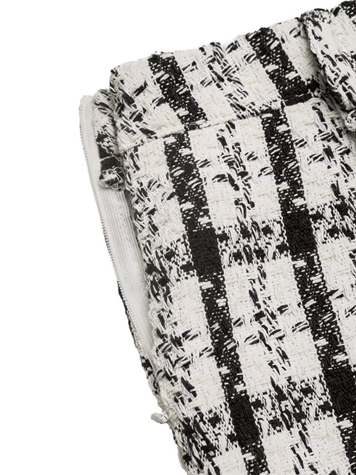Black and white plaid midi skirt, fabric detail