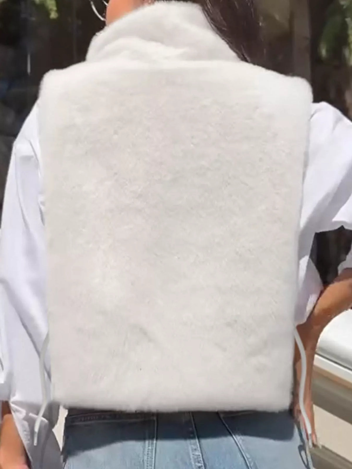 Plush turtleneck vest, ivory vest back