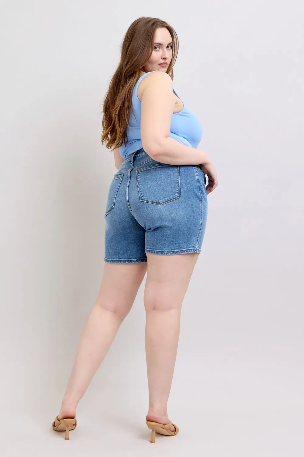 Women's shorts – product view 9