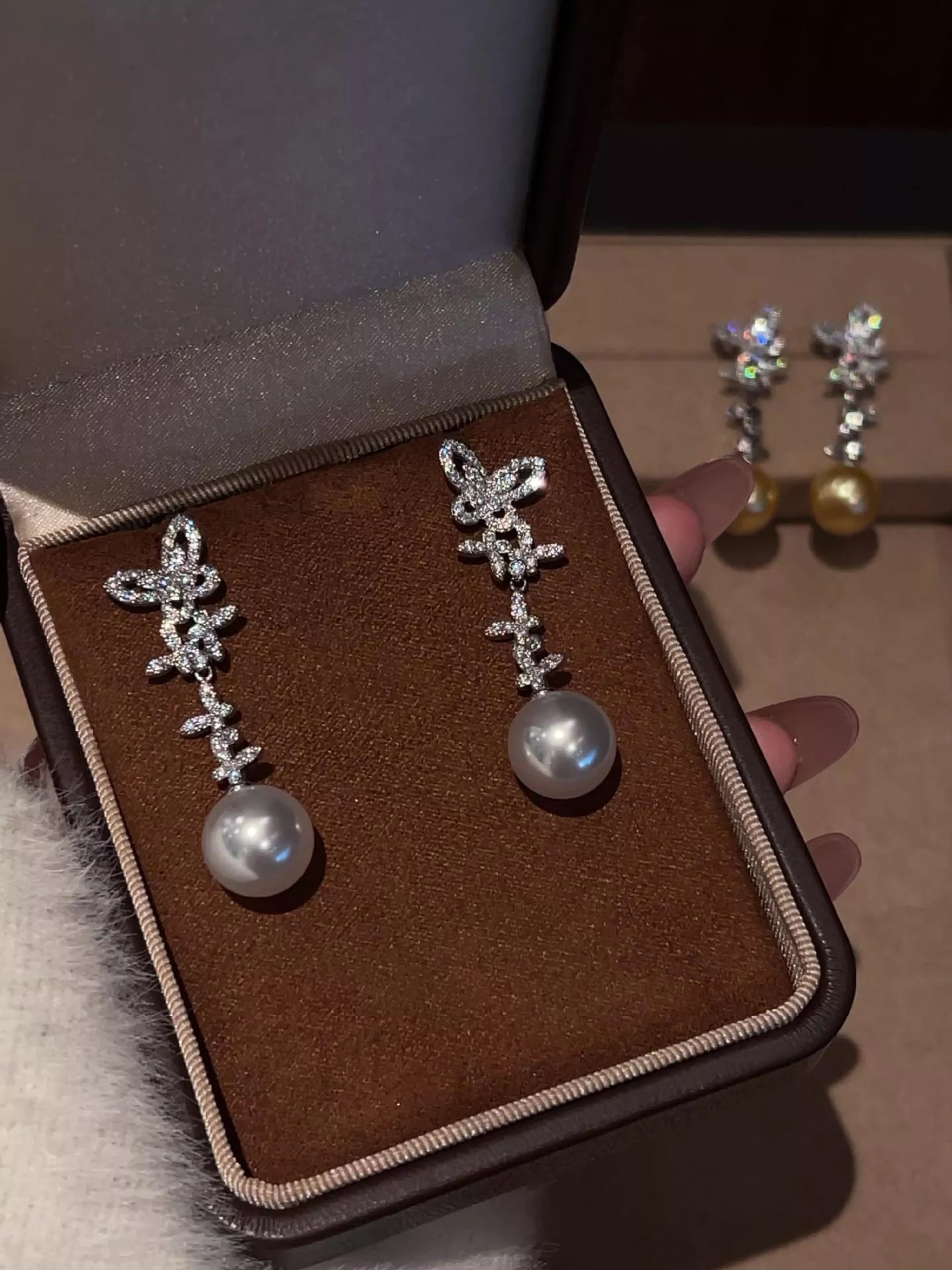 Women's Butterfly Synthetic Pearl Drop Earrings Zircon 925 Silver Needle