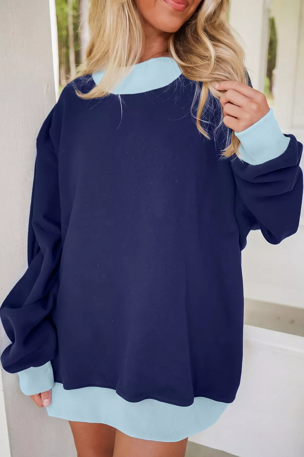 Trendsi Colorblock Trim Crewneck Long Sleeve Pullover Sweatshirt -