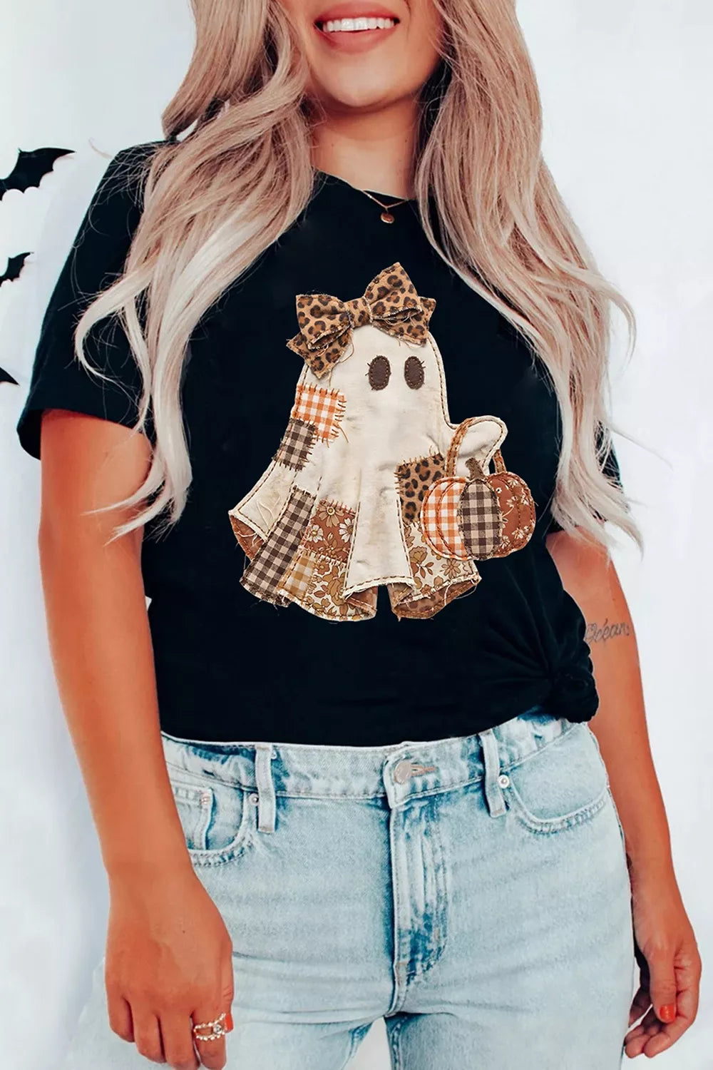 Trendsi Full Size Halloween Ghost Applique Short Sleeve T-Shirt Plus Size -