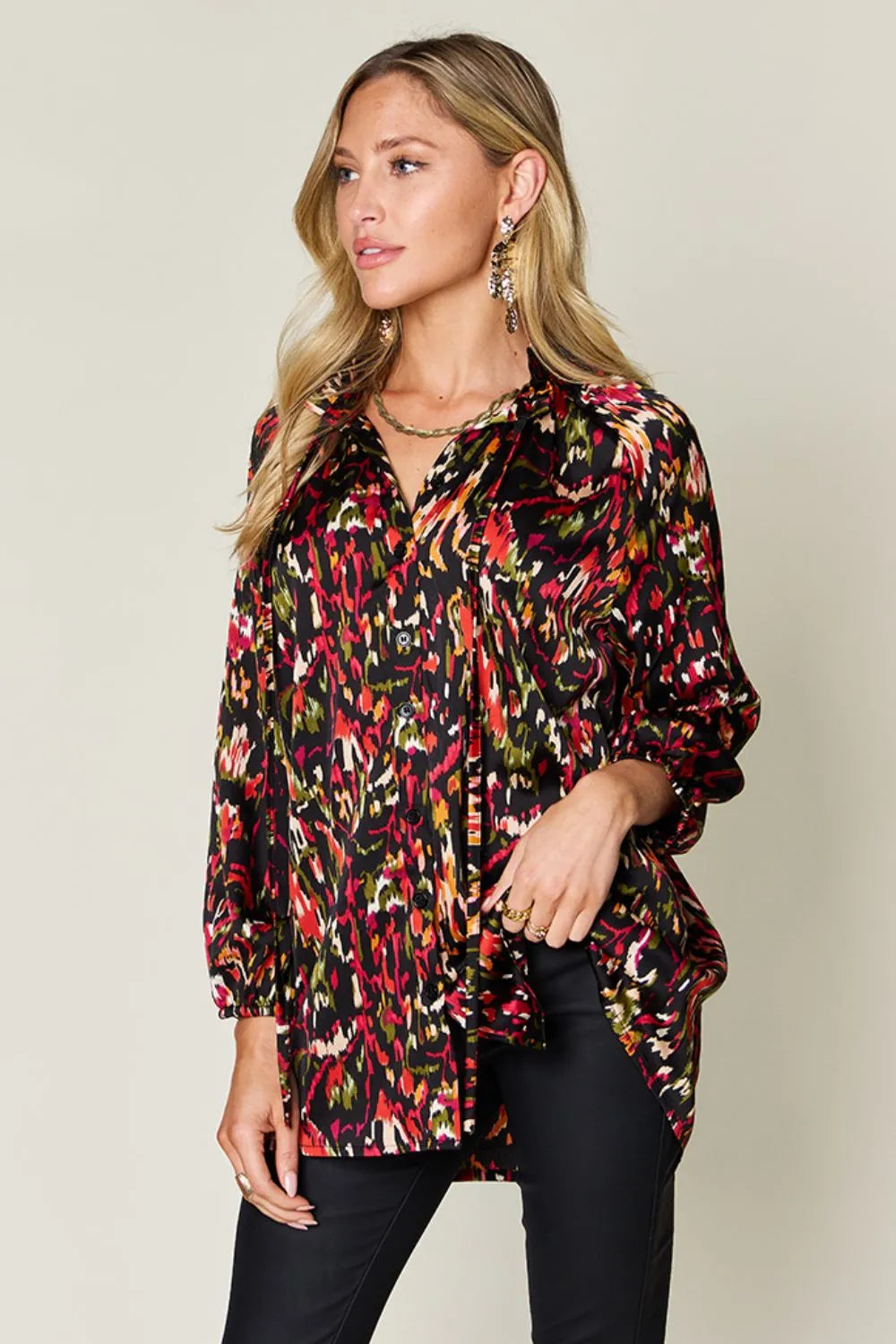Women's apparel – product view 11