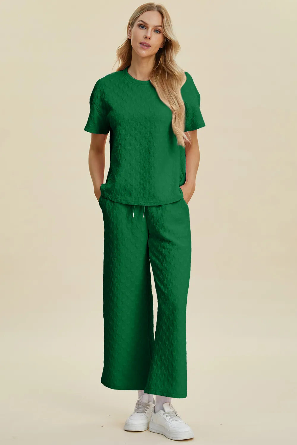 Women's clothing set – product view 1