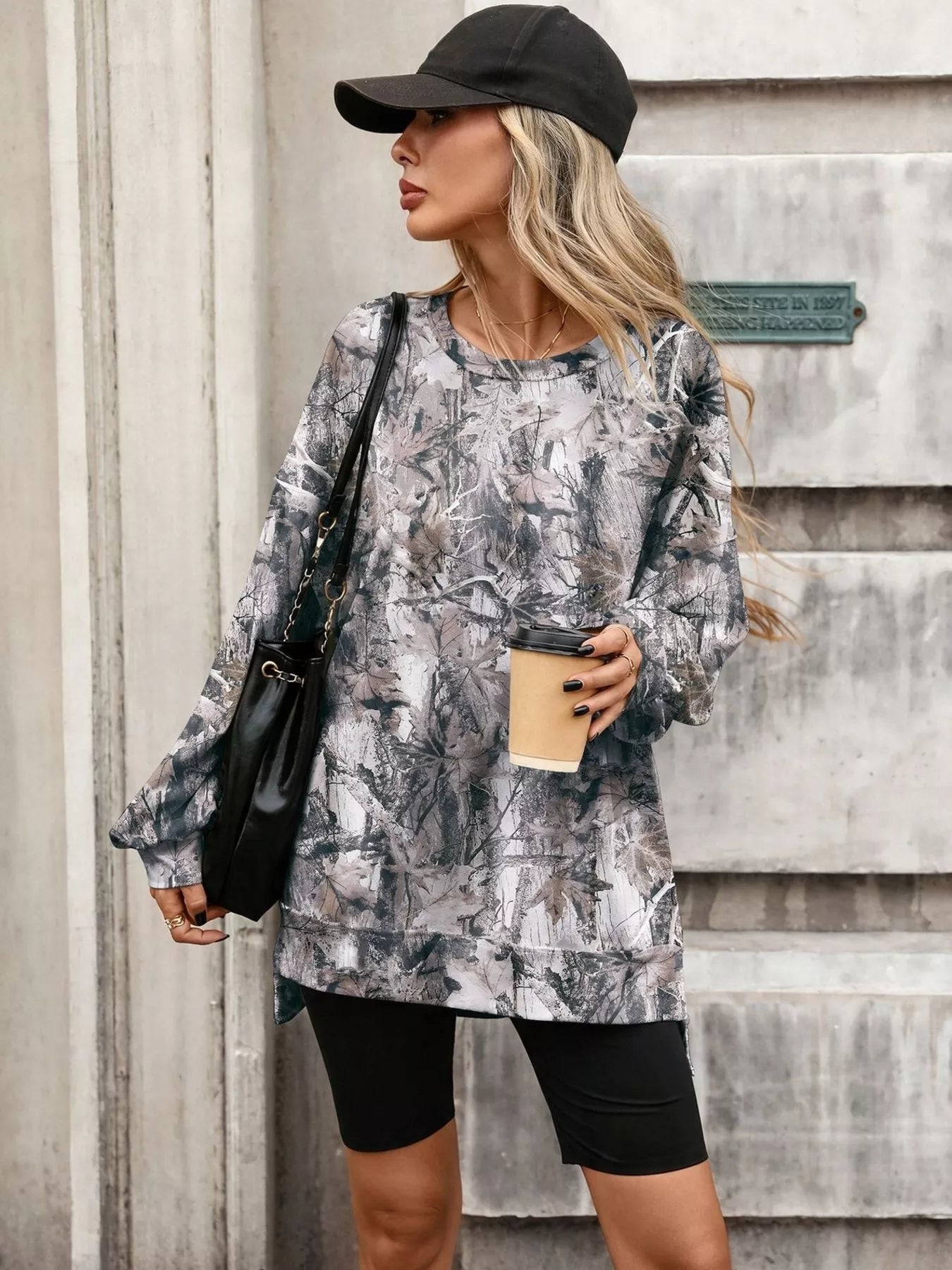 Trendsi Printed Round Neck Sweatshirt -