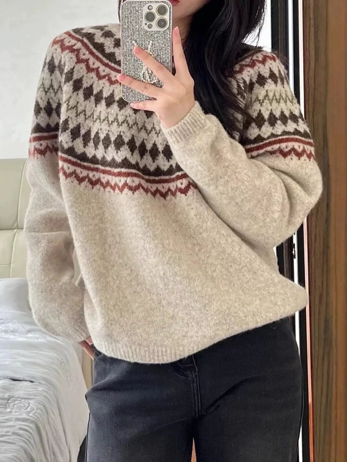 Vintage Fair Isle Pattern Knit Pullover Sweater — front view