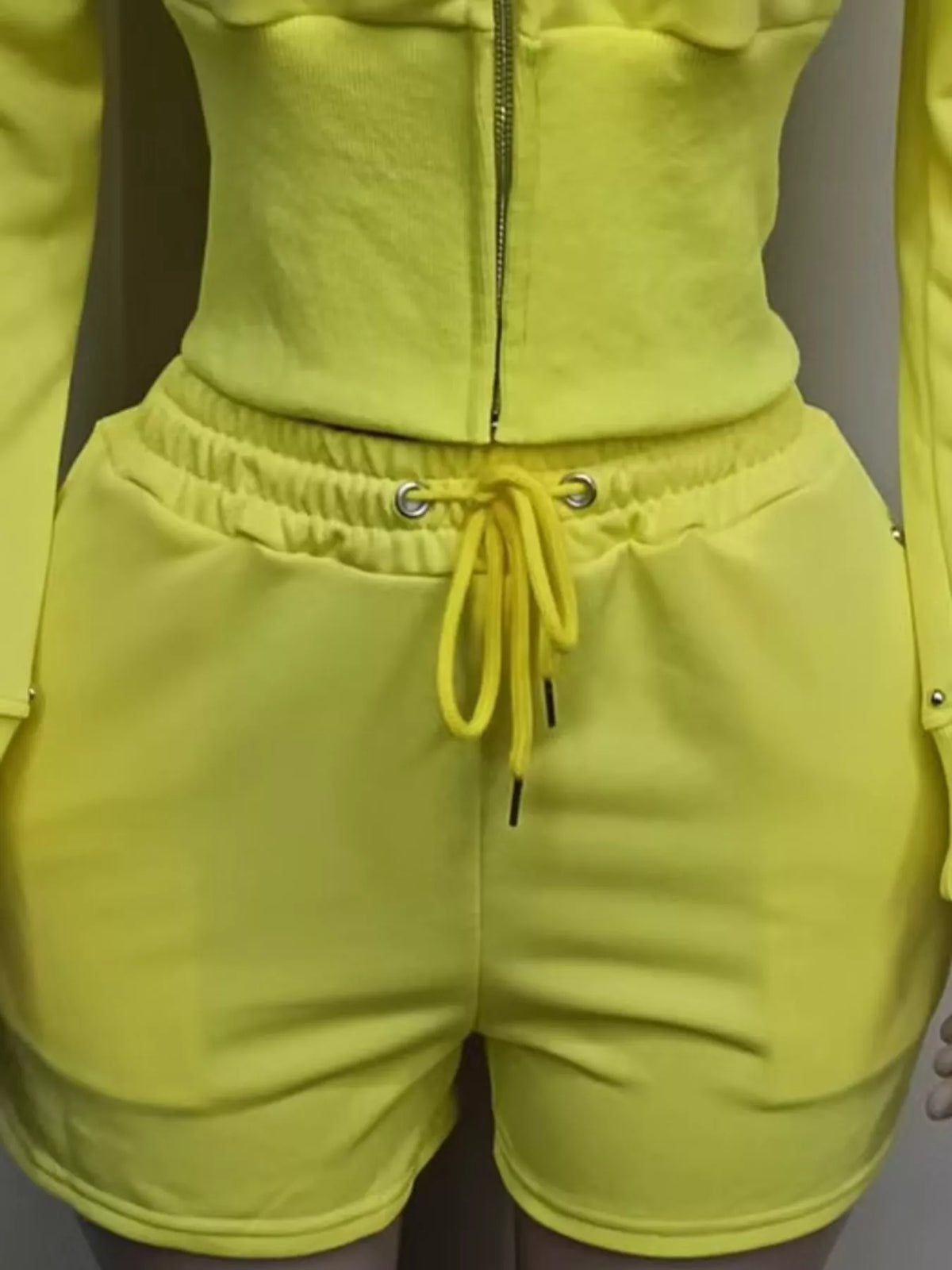Studded hoodie and shorts set, yellow shorts front
