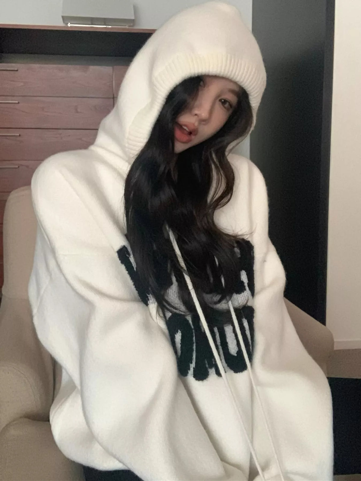 Graphic long-sleeve sweater