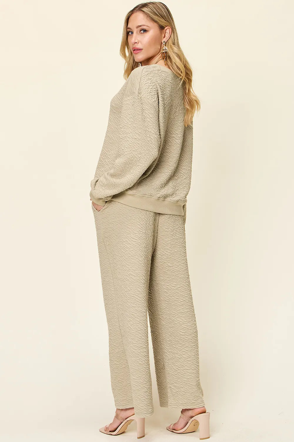 Women's clothing set – product view 8