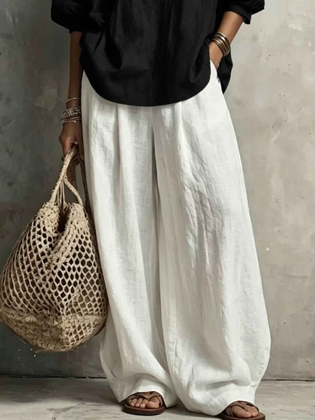 Black Notched Long Sleeve Blouse & White Wide-Leg Pants Set pants detail