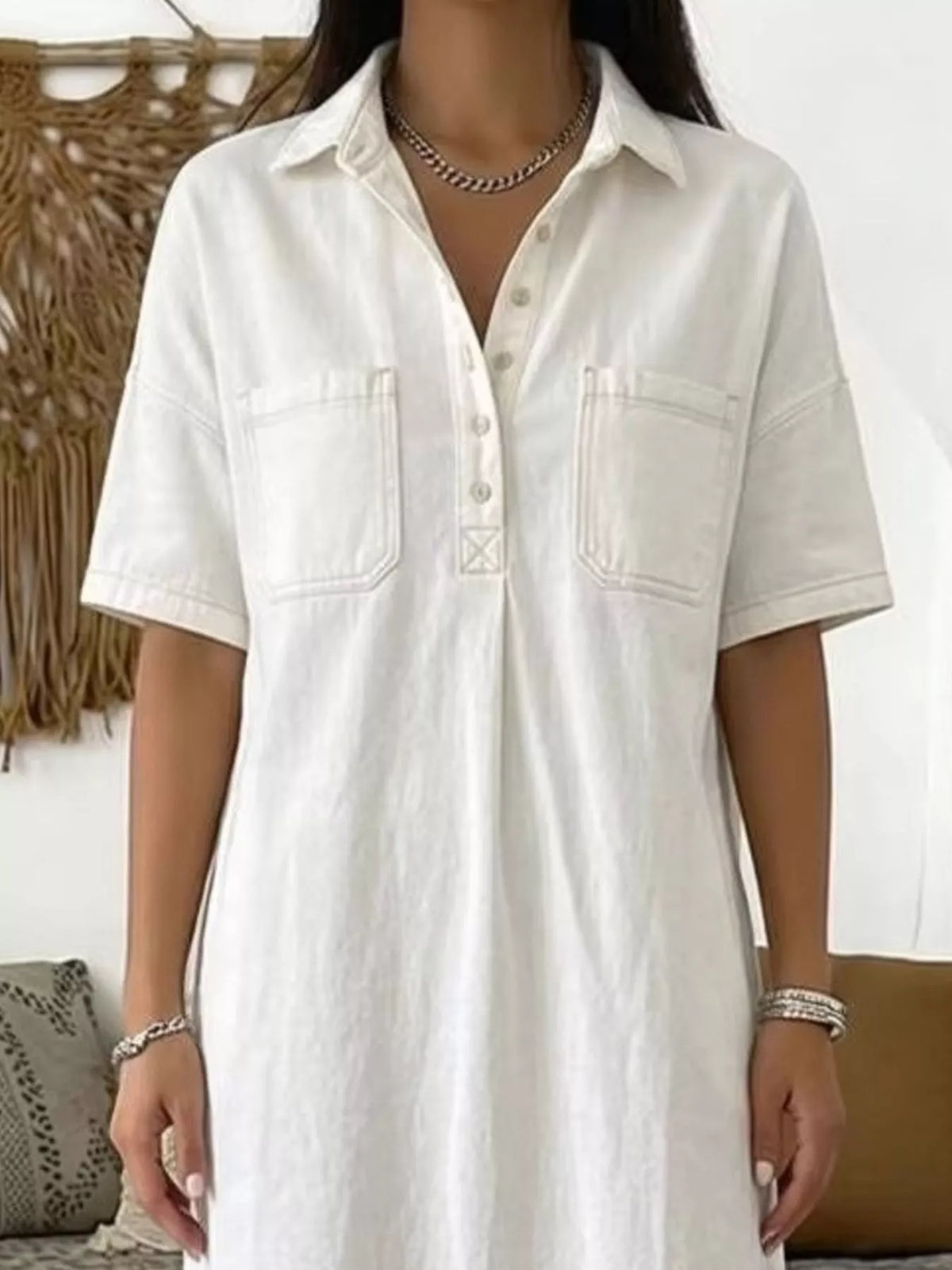 White short sleeve dress with chest pockets — design and construction details