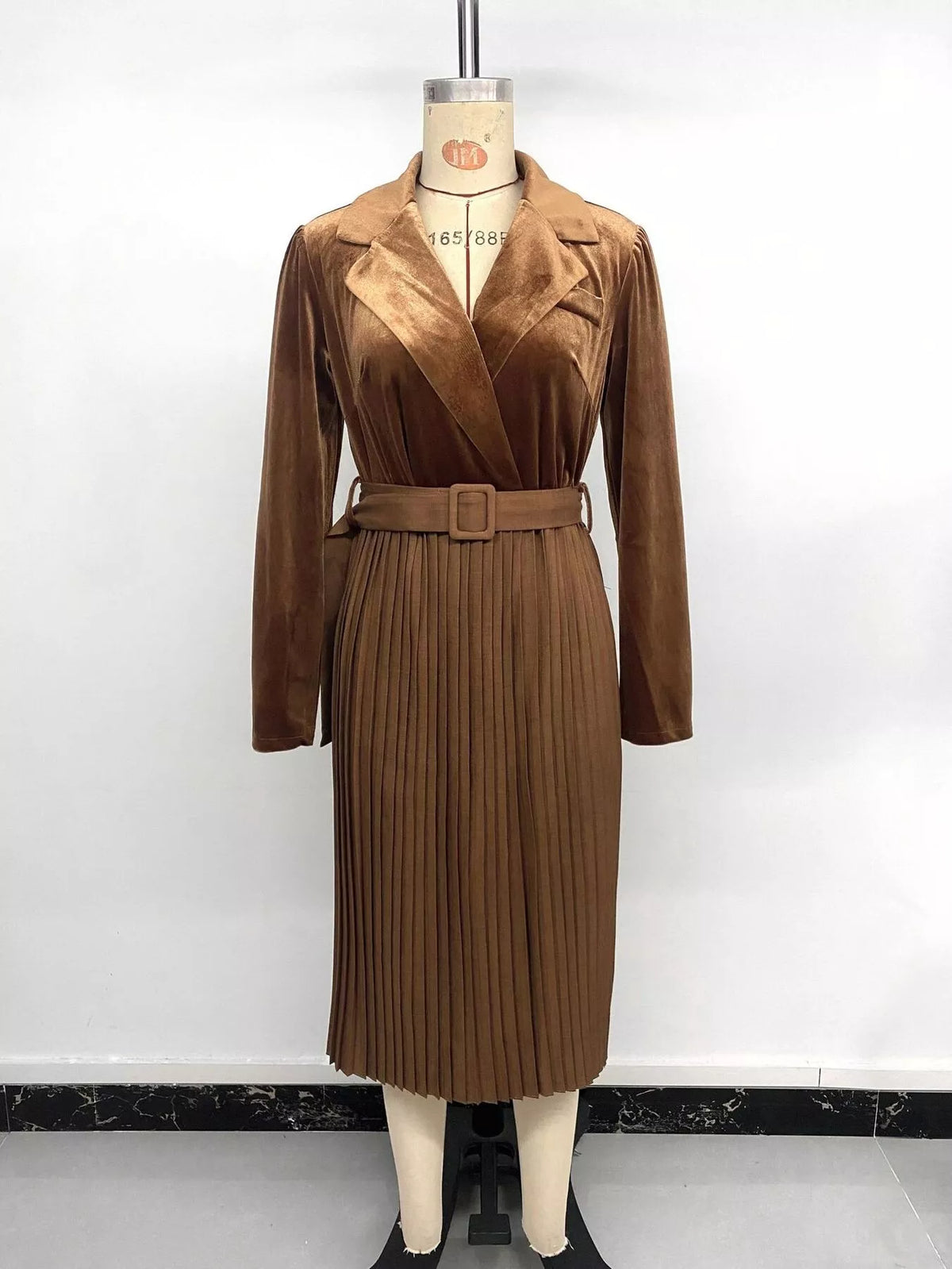 0cb4482fe3854c2e8f5b2ded271e3786-Max-Origin