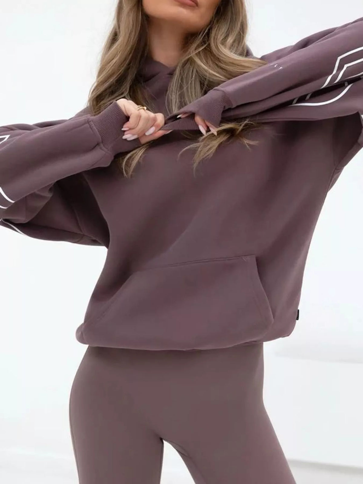 Mauve letter-print pullover hoodie with kangaroo pocket