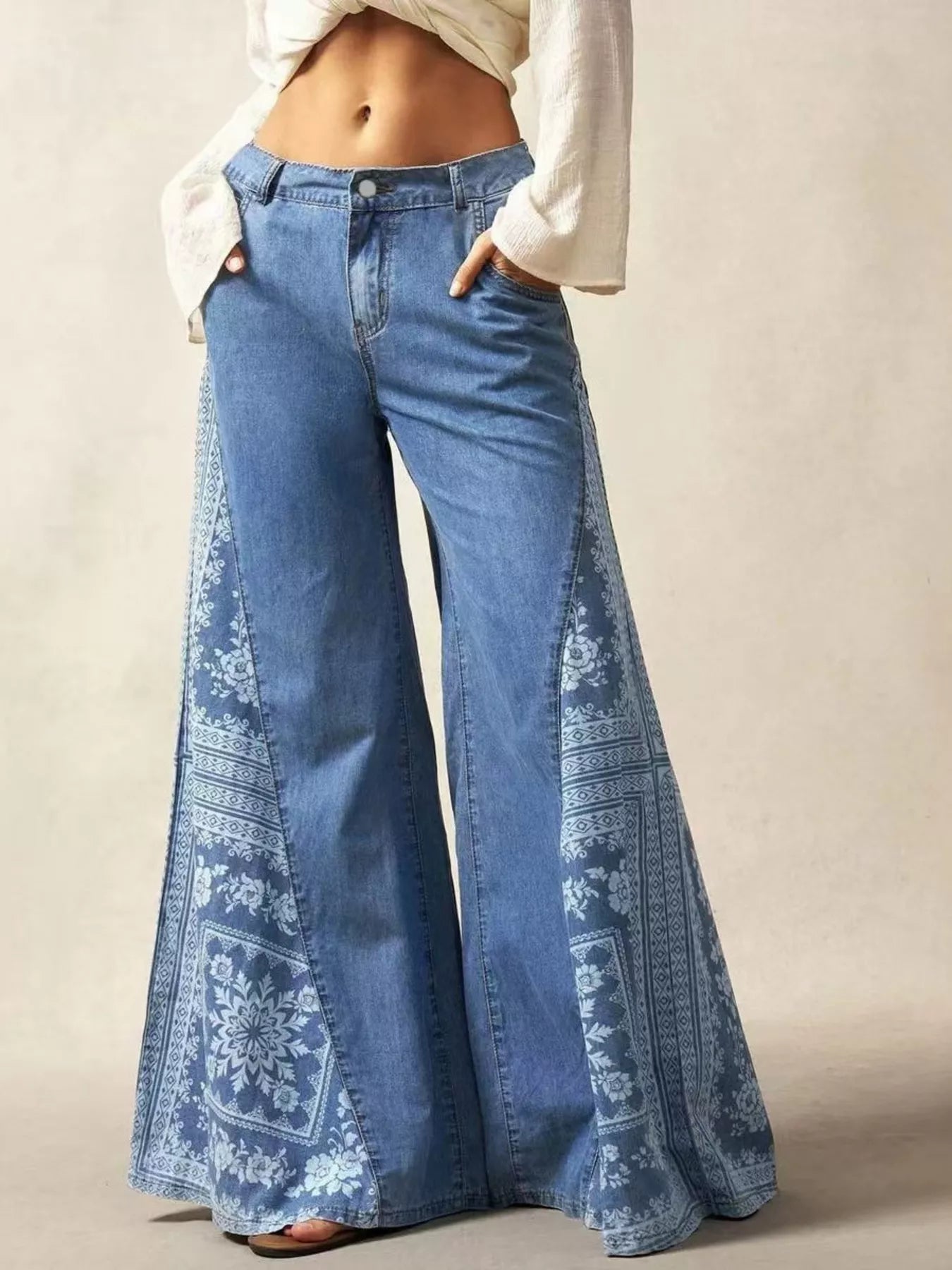 Trendsi Floral Print Wide-Leg Flare Jeans -