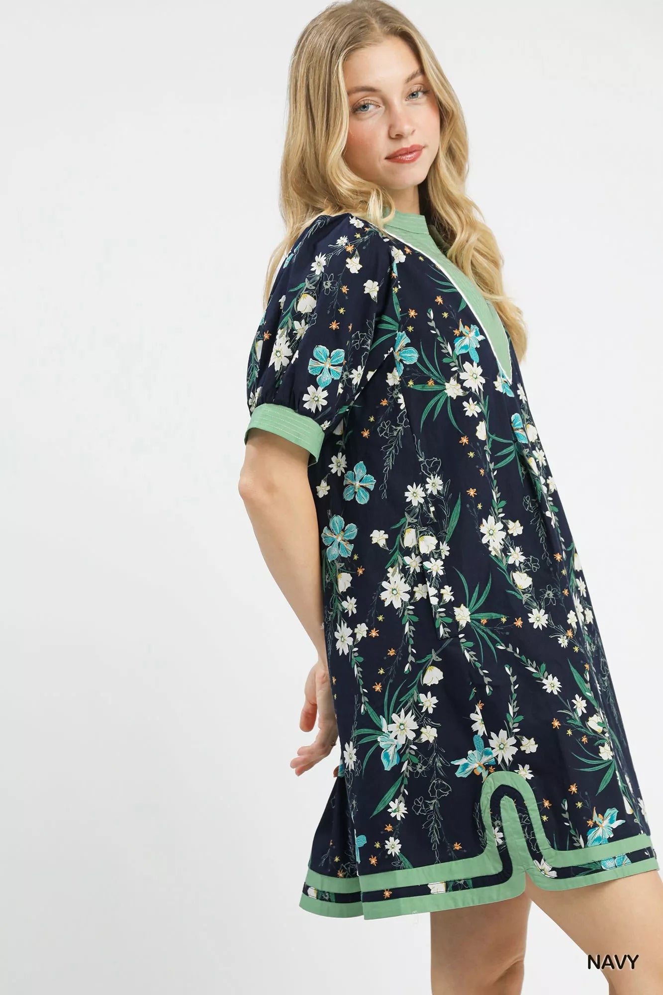 Women's apparel – product view 2