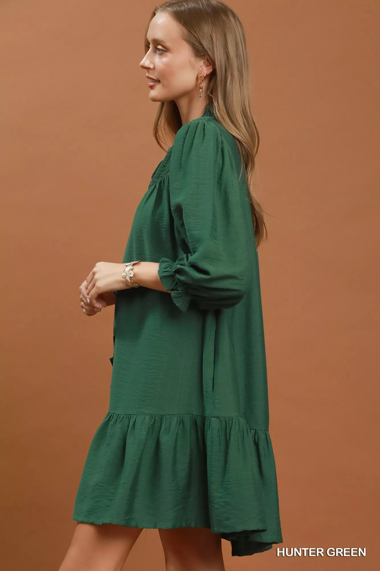 Women's apparel – product view 2