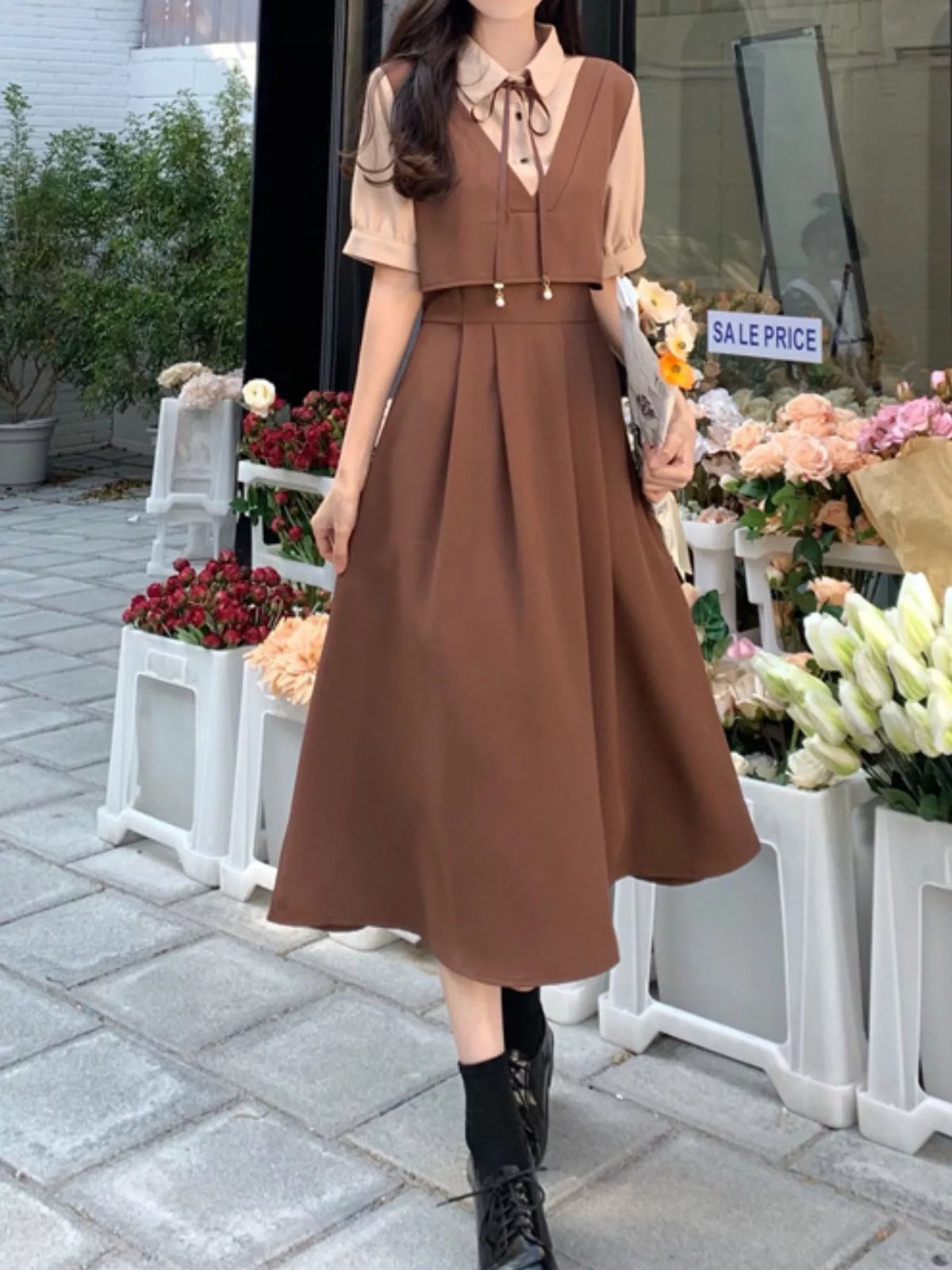 Women's Contrast Short Sleeve Pleated Midi Dress in brown — front view