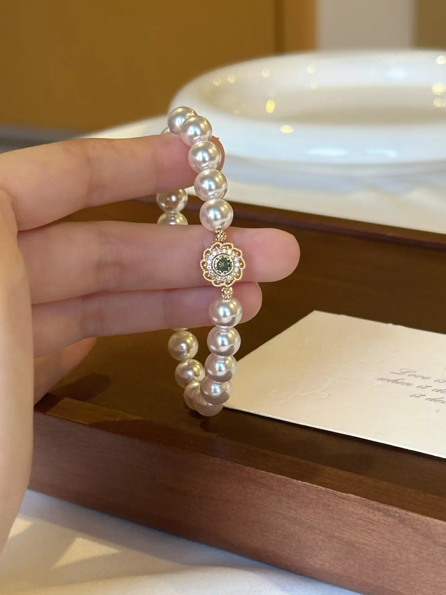 Women's Synthetic Pearl Flower Bracelet 18K Gold Plated Zircon