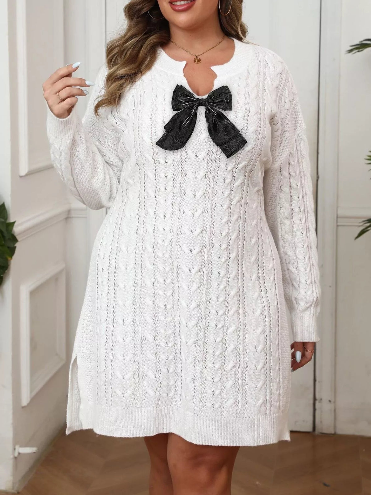Women's cable-knit sweater dress with contrast bow, plus size