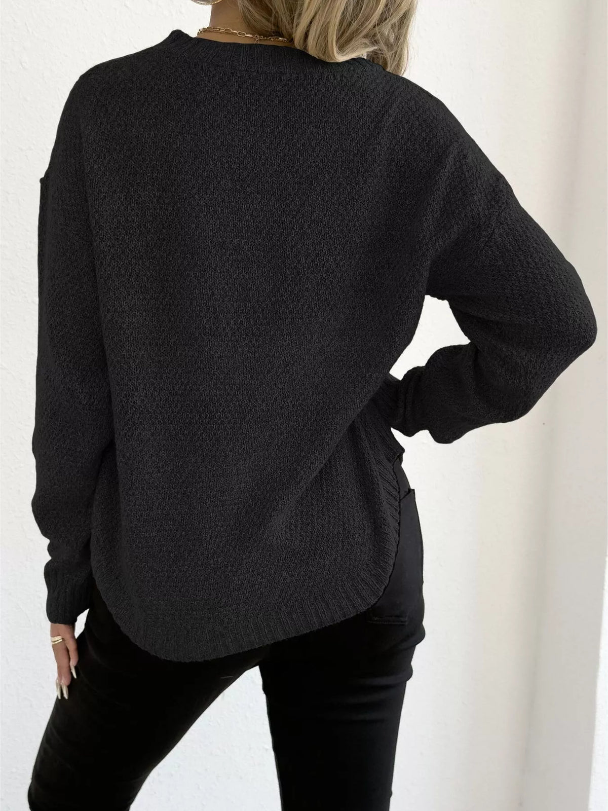 Lace bow embroidered round-neck sweater