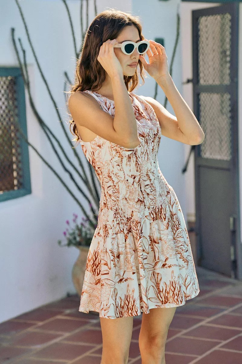 Women's apparel – product view 12