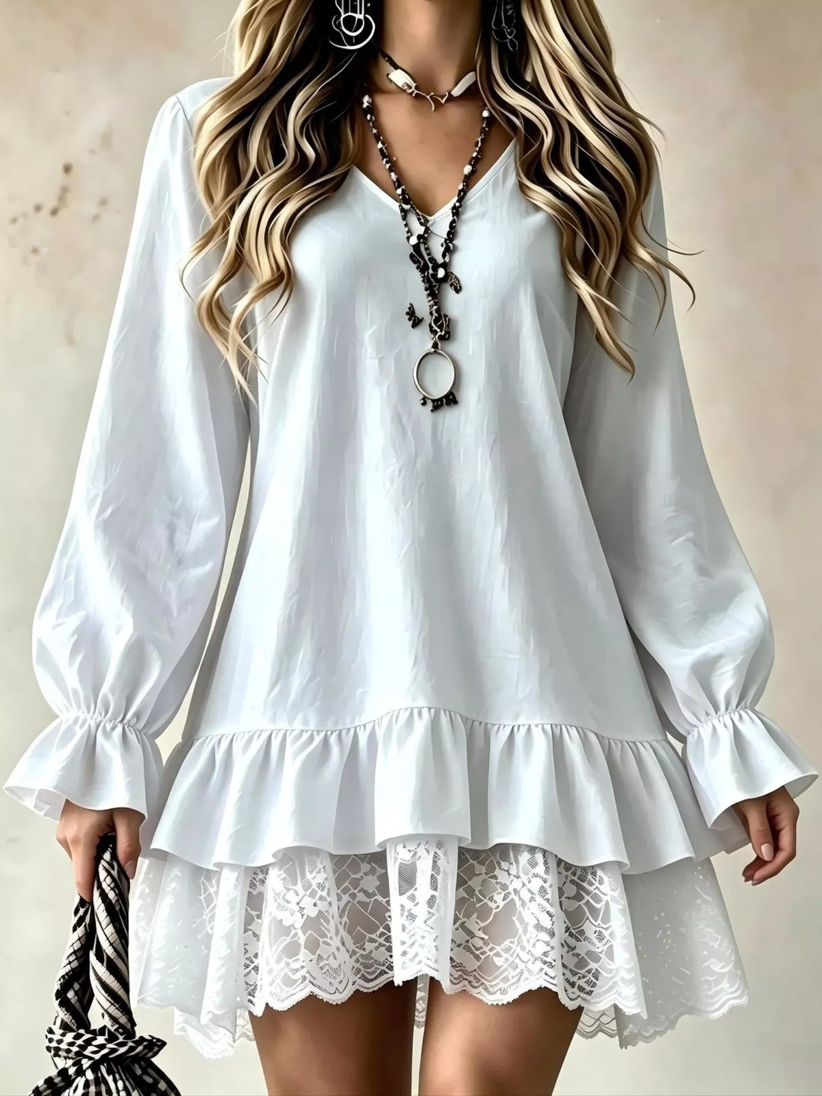 Lace-hem dress, white front