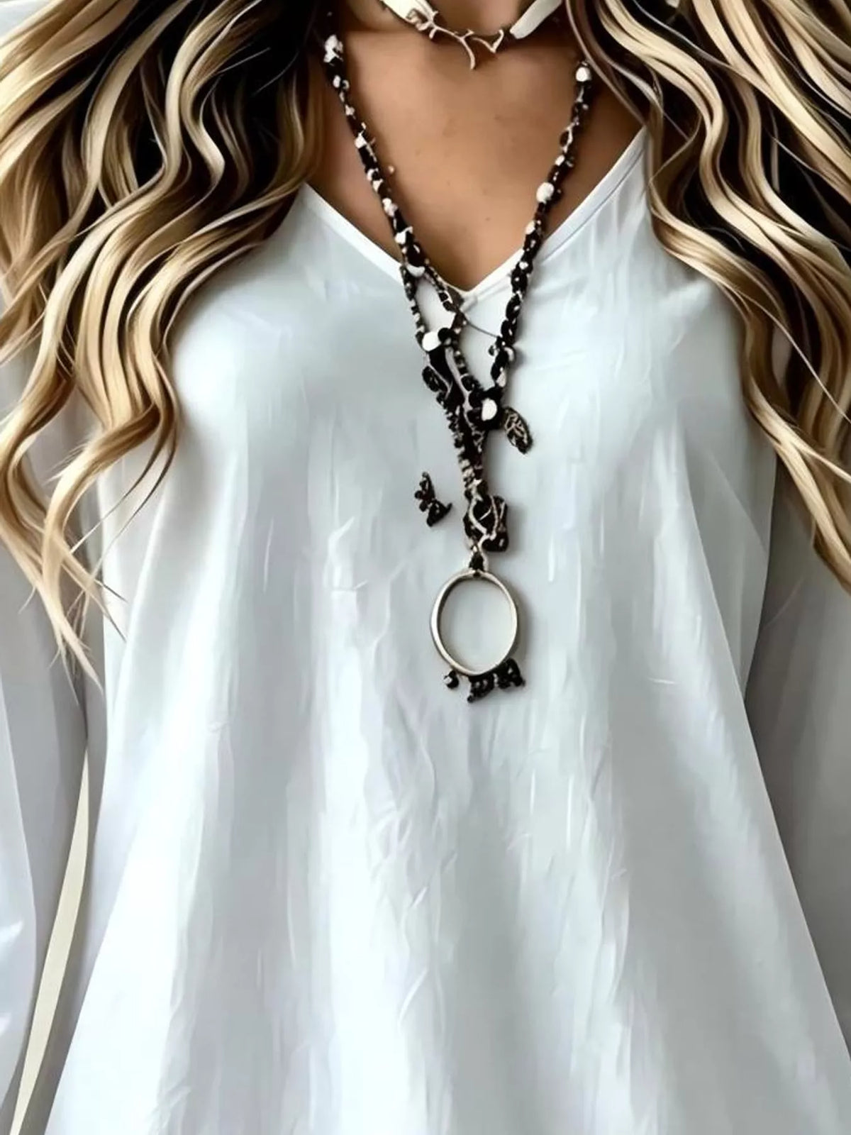 Lace-hem dress, white V-neck detail