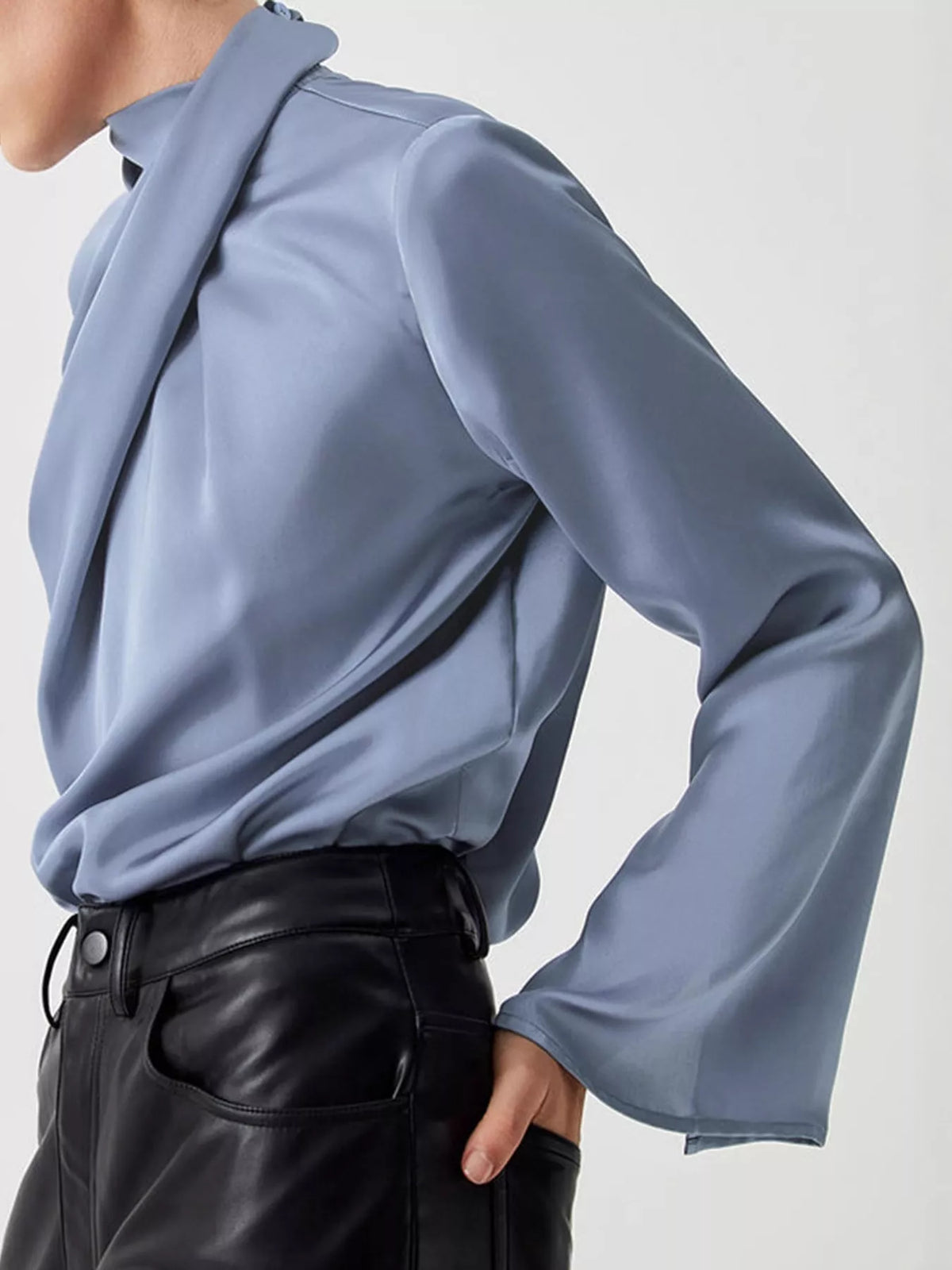 Long-sleeve blouse