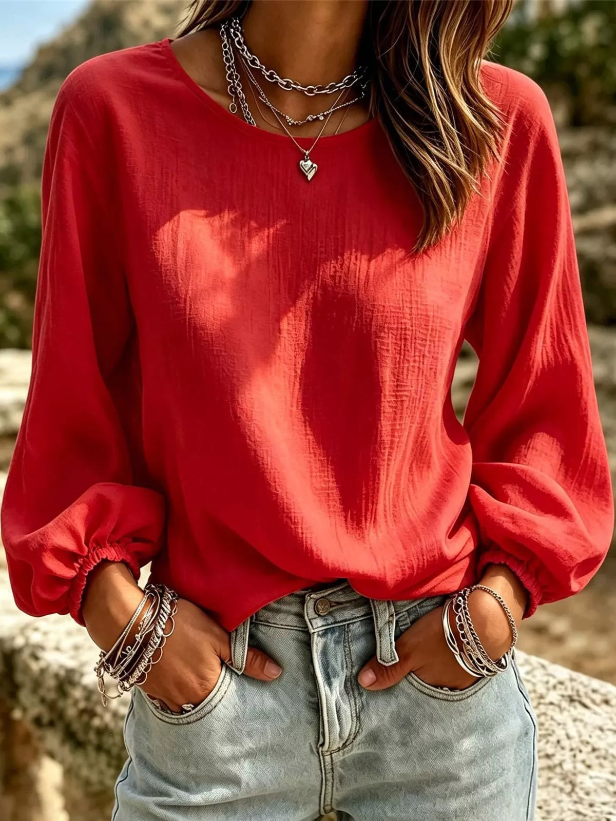 Elastic-cuff blouse, red front