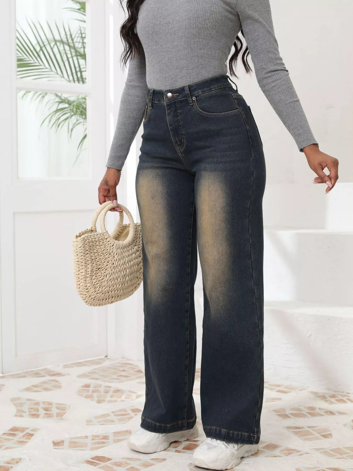 High-waisted washed wide-leg jeans