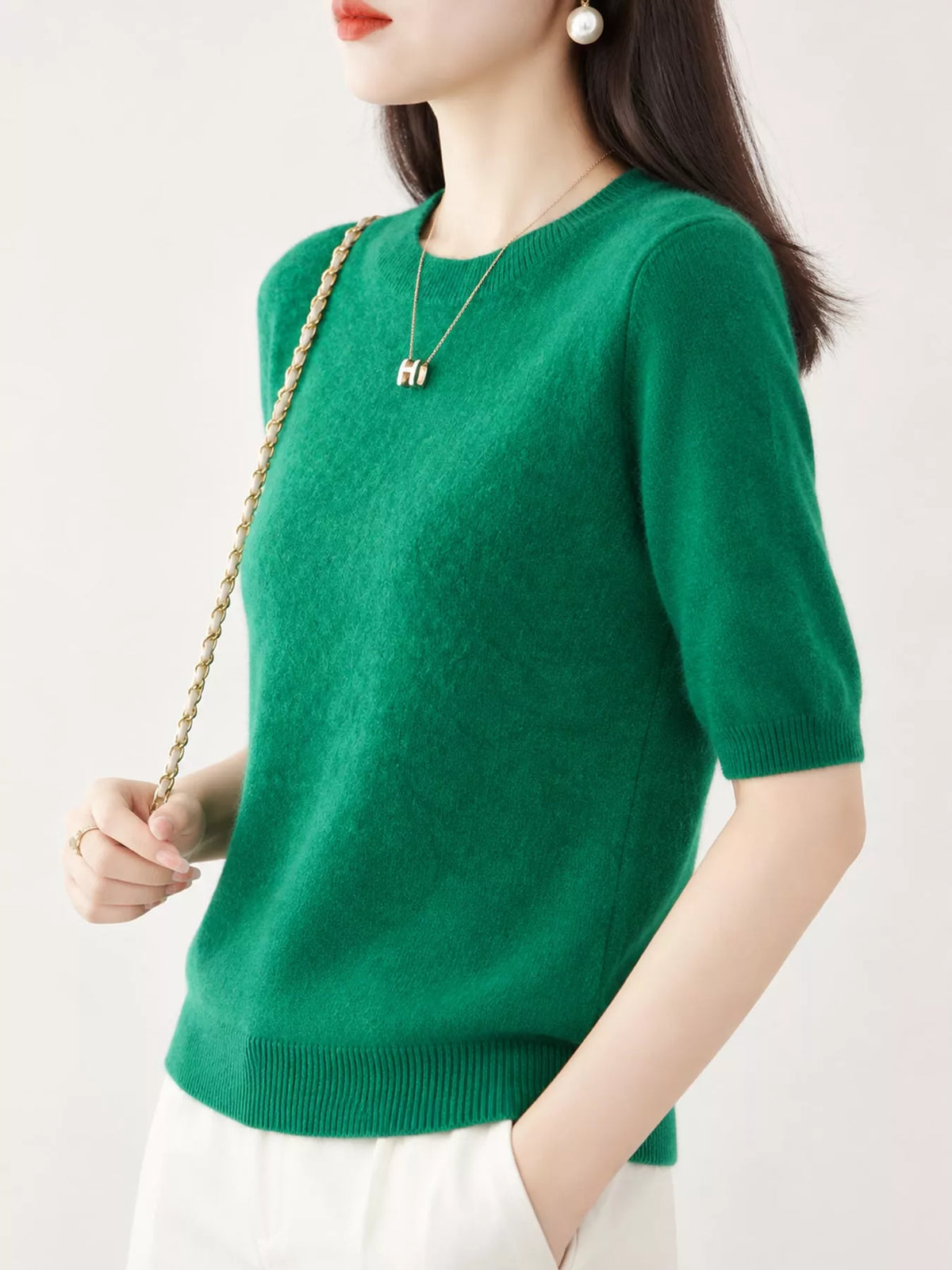 Green round neck short sleeve sweater