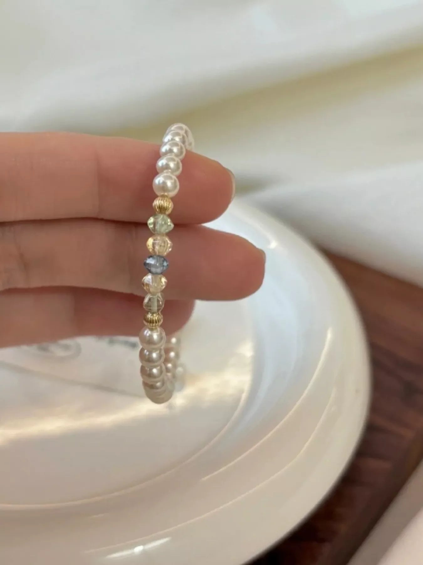 Trendsi 18K Gold-Plated Pearl Bracelet -