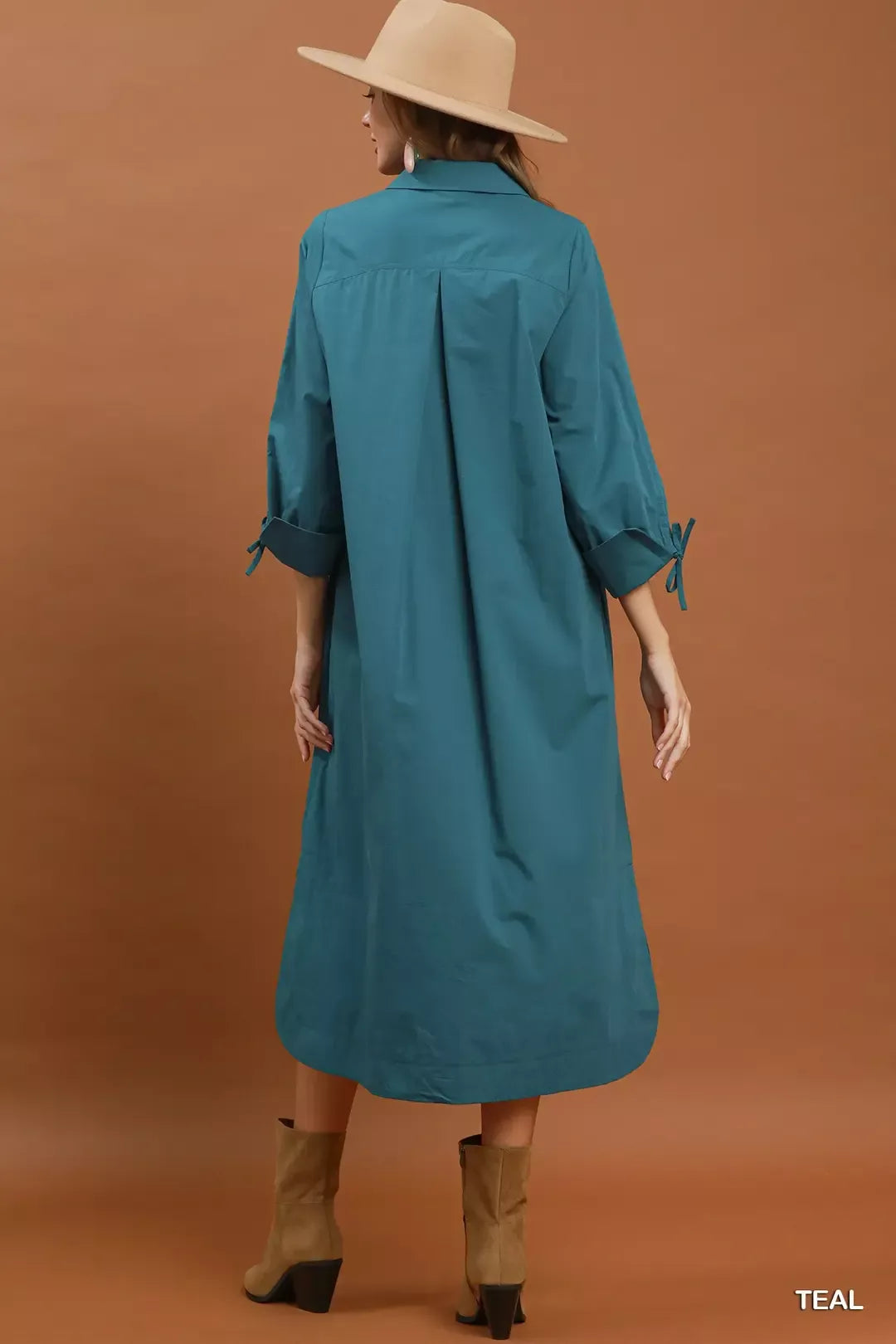 Women's apparel – product view 3
