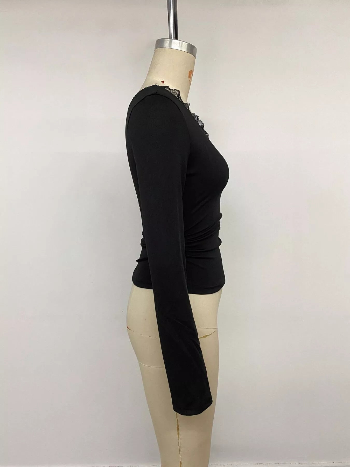 Trendsi One-Shoulder Lace Trim Slim Fit T-Shirt -