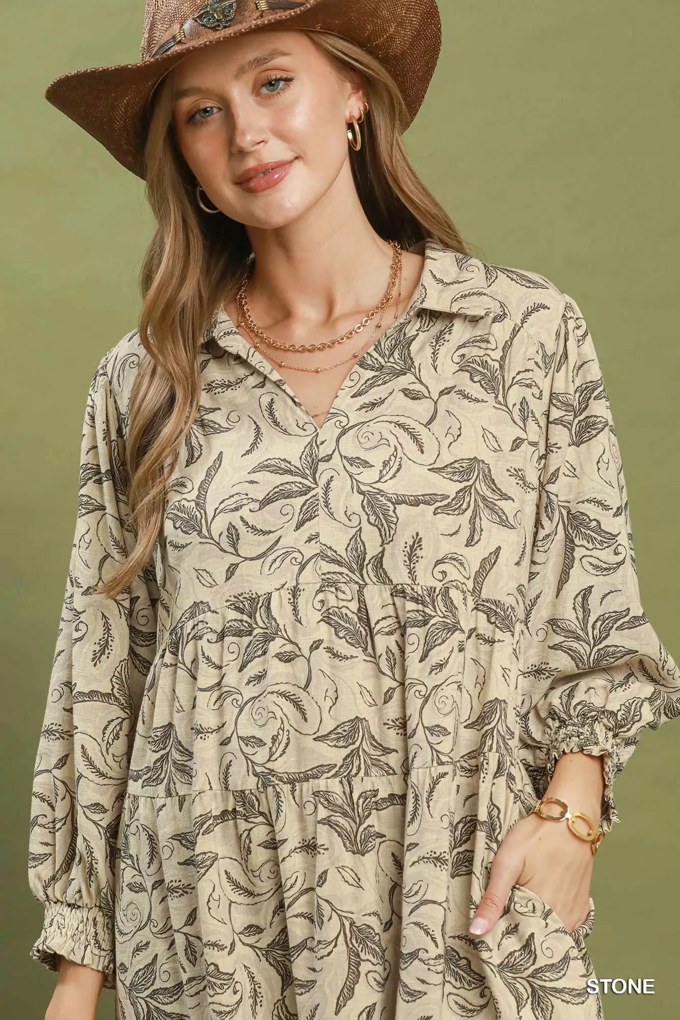 Women's apparel – product view 5