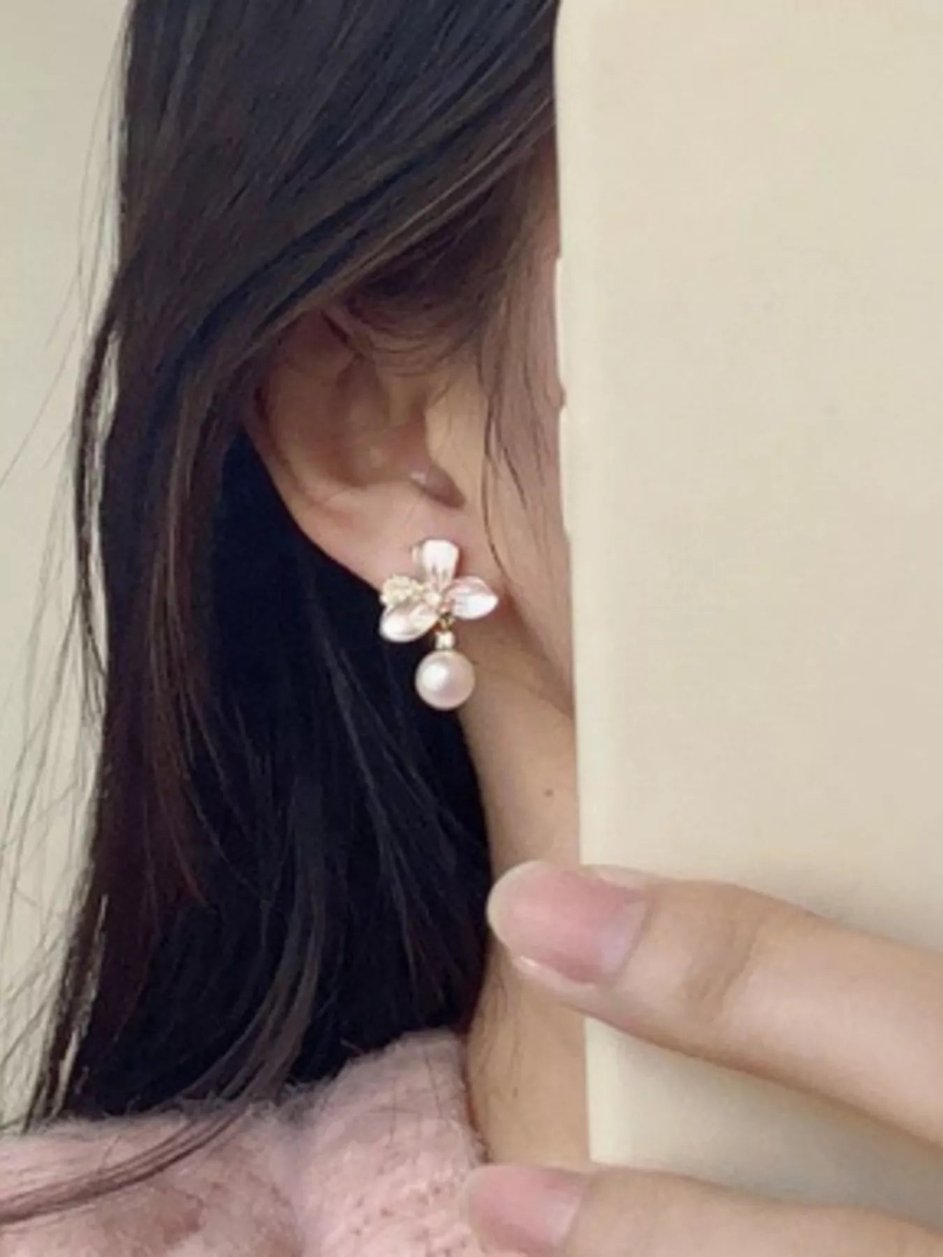 Trendsi Pearl Flower Drop Earrings -