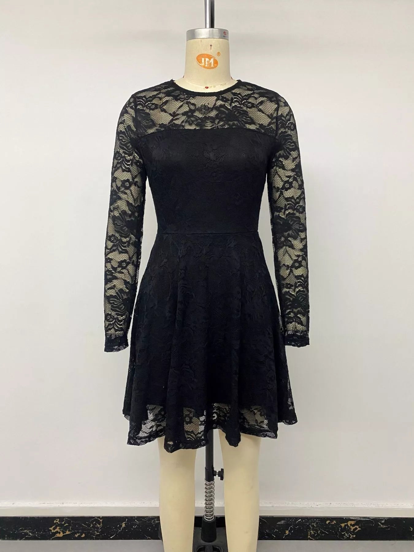 Trendsi Elegant Lace Long Sleeve Mini Dress -