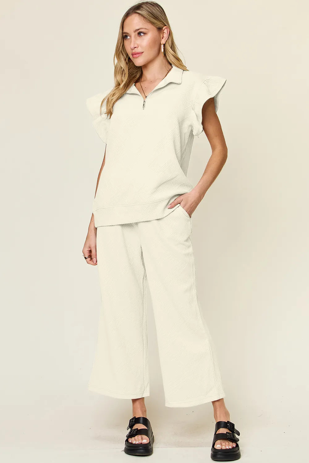Women's clothing set – product view 4